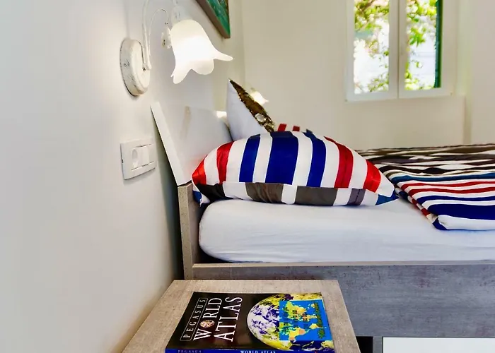 Luxury Villa Minerva Gardens